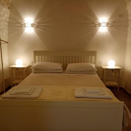 Studio Flat In White City 오스투니 외부 사진